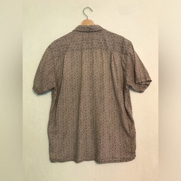 Patagonia Worn Wear Men's gray hex Back Step Shirt short sleeve size large - Picture 8 of 8